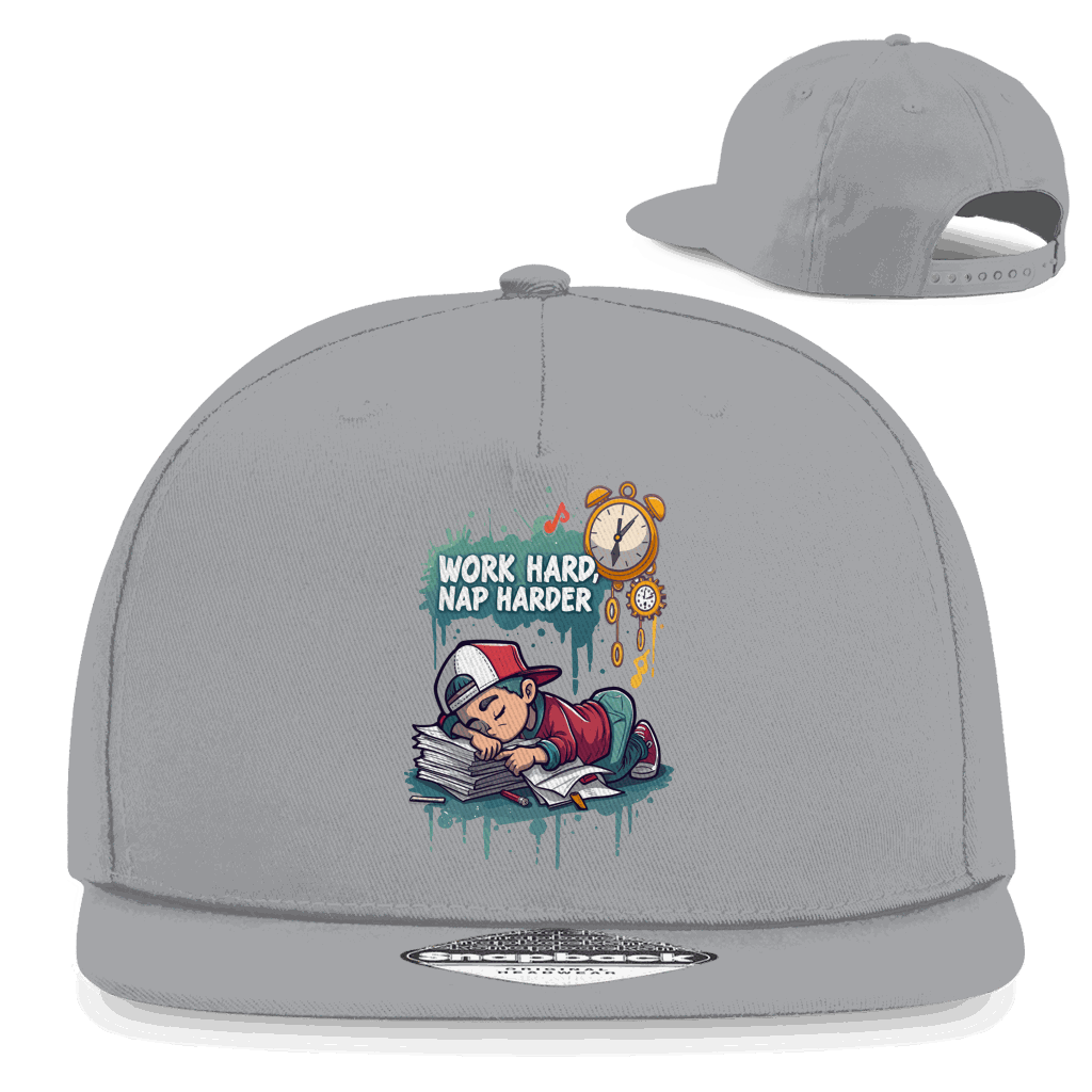 Division420 Snapback Cap aus Baumwoll-Twill mit flachem Schirm und Retro-Snapback-Verschluss, urbaner Style und hoher Tragekomfort.